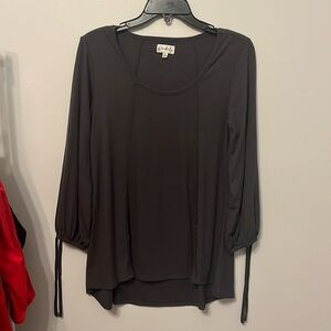 Wonder dark grey long sleeve shirt